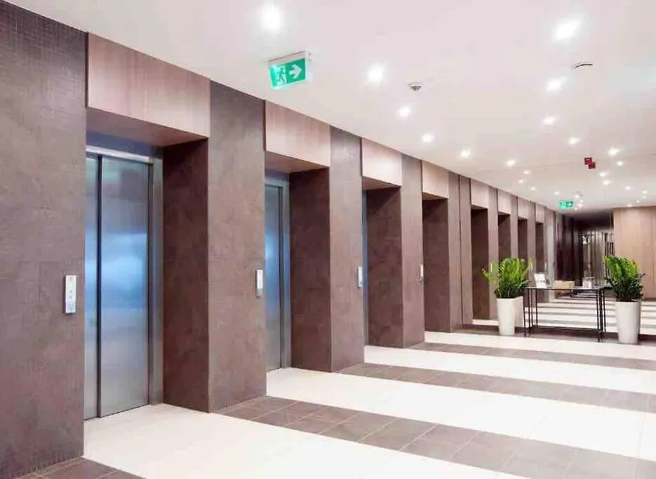 Urban Chic - Warsaw Stays - Rondo Onz - City Center - Pereca 0*,  Poland