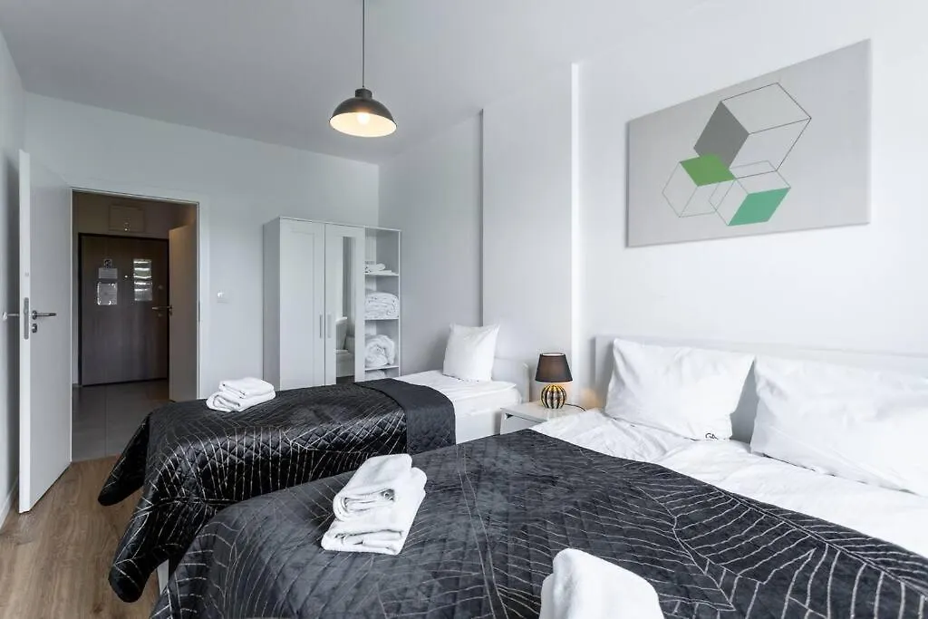 Apartment Urban Chic - Warsaw Stays - Rondo Onz - City Center - Pereca
